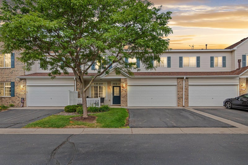 17162 Polk Cir NW, Elk River, MN 55330