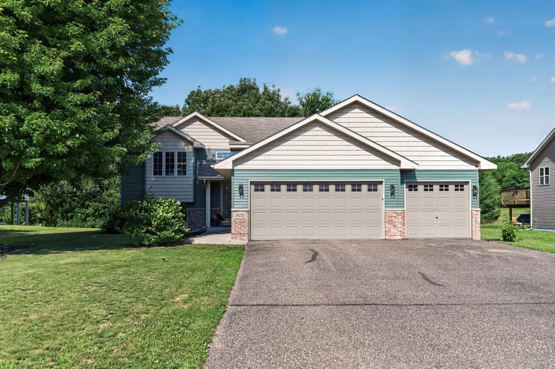 26232 24th St W, Zimmerman, MN 55398