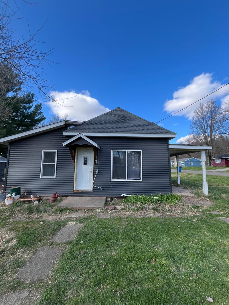 225 E Allen St, Prairie Farm, WI 54762