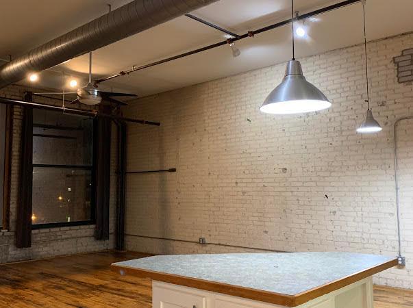 523 Jackson St #206, Saint Paul, MN 55101