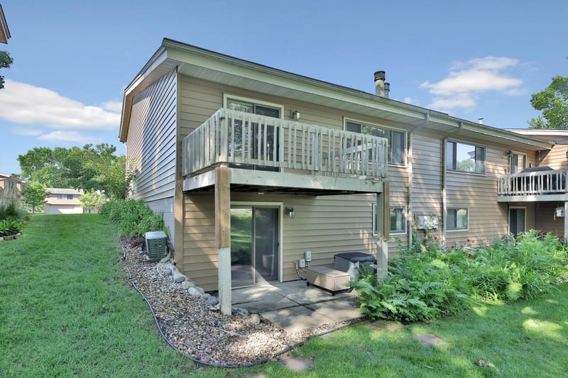 8355 Mitchell Rd, Eden Prairie, MN 55347