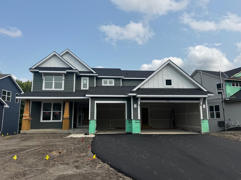 2493 Rock Elm Rd, Shakopee, MN 55379
