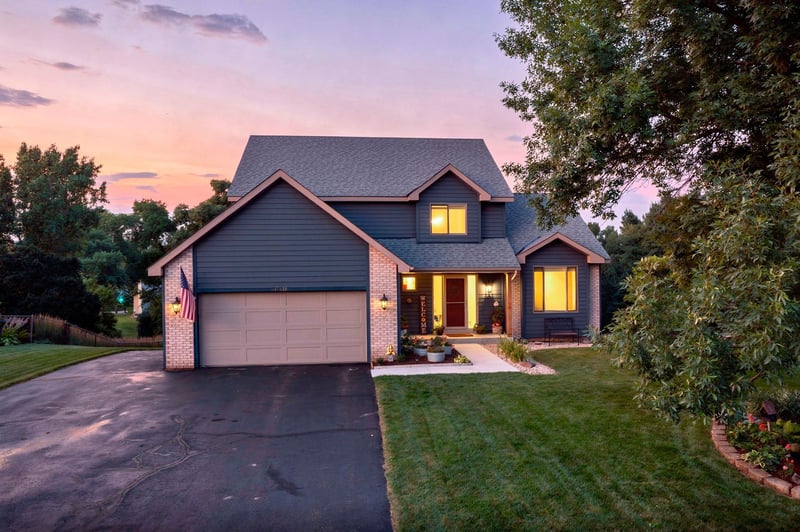 17633 Iberia Ave, Lakeville, MN 55044