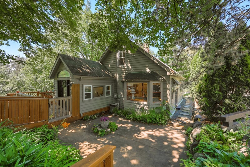 2605 Tyrone Ln, Mound, MN 55364