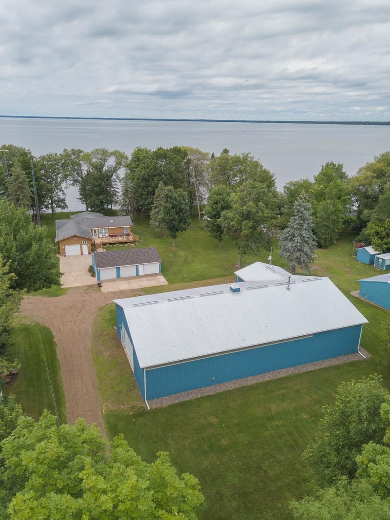 20796 326th Pl, Isle, MN 56342