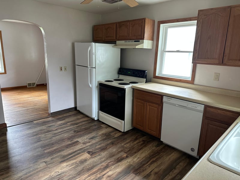 319 Langford St, Detroit Lakes, MN 56501