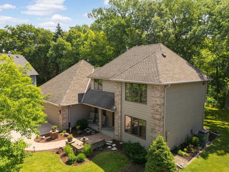 4824 Whispering Ct, Eagan, MN 55122