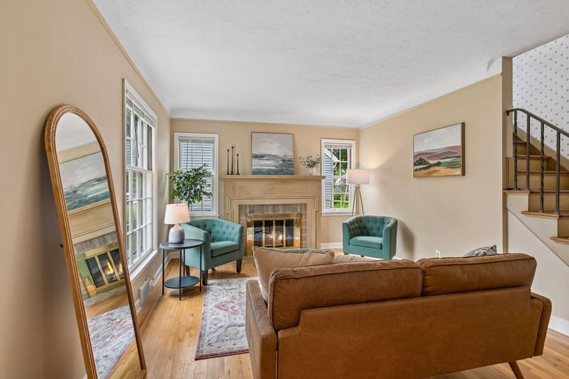 4535 Vincent Ave N, Minneapolis, MN 55412
