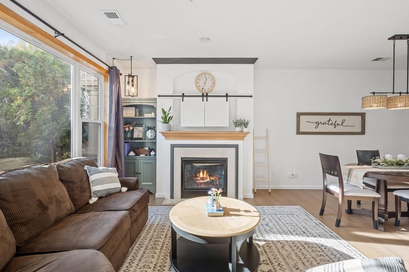 8487 Forestview Ln N, Maple Grove, MN 55369