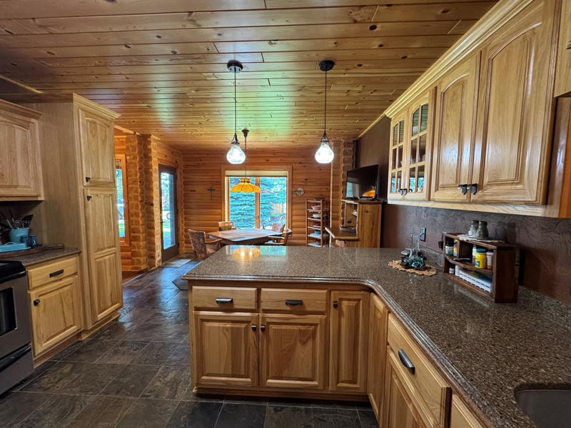 521 Northwoods Cir S, Walker, MN 56484
