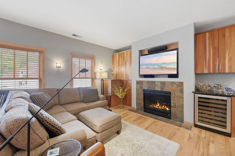 350 Main St N #446, Stillwater, MN 55082
