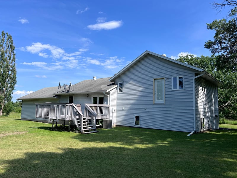 801 Jefferson Ave N, Sebeka, MN 56477