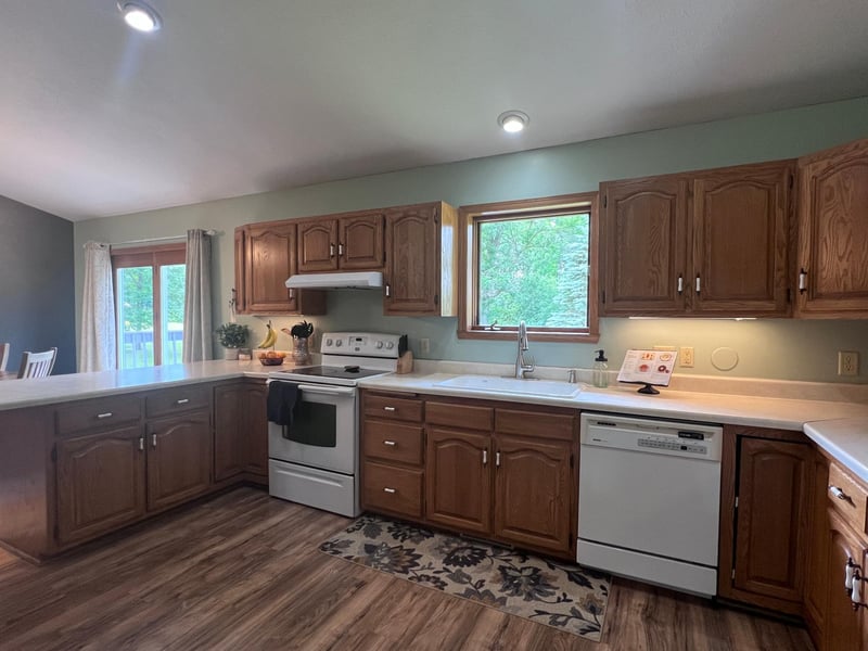 801 Jefferson Ave N, Sebeka, MN 56477