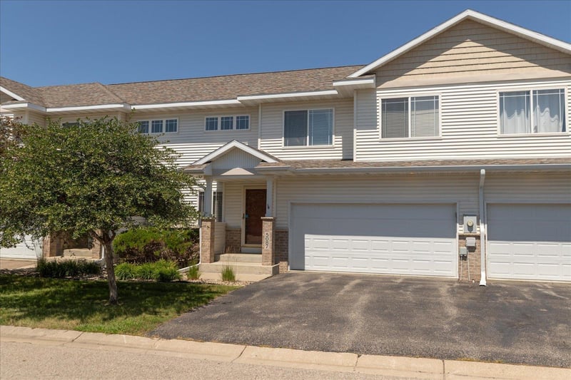5087 Foxfield Dr NW, Rochester, MN 55901