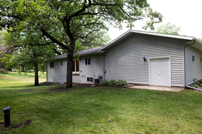 2485 Reeds Villa Ln SW, Alexandria, MN 56308