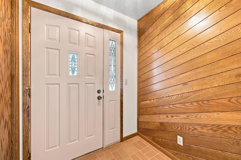 1017 9th St, Gaylord, MN 55334
