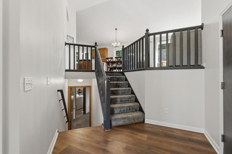 7341 Barbara Ave, Inver Grove Heights, MN 55077