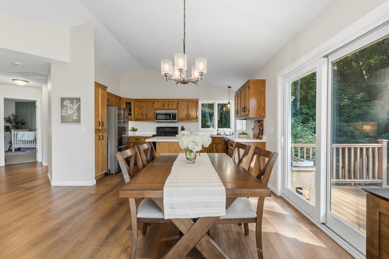 7341 Barbara Ave, Inver Grove Heights, MN 55077