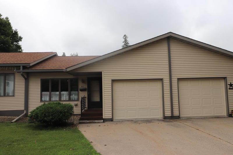 515 Central Ave, Long Prairie, MN 56347