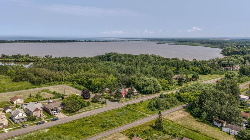 4106 E 1st St, Superior, WI 54880