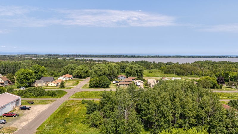 4106 E 1st St, Superior, WI 54880