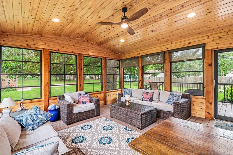 506 Elm Ave SE, Montgomery, MN 56069