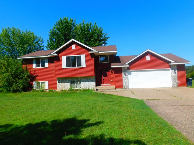 20042 Wild Rice Dr NE, Wyoming, MN 55092