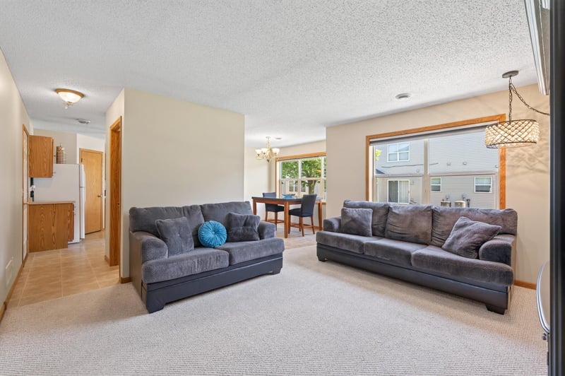 10546 64th Ln NE, Albertville, MN 55301