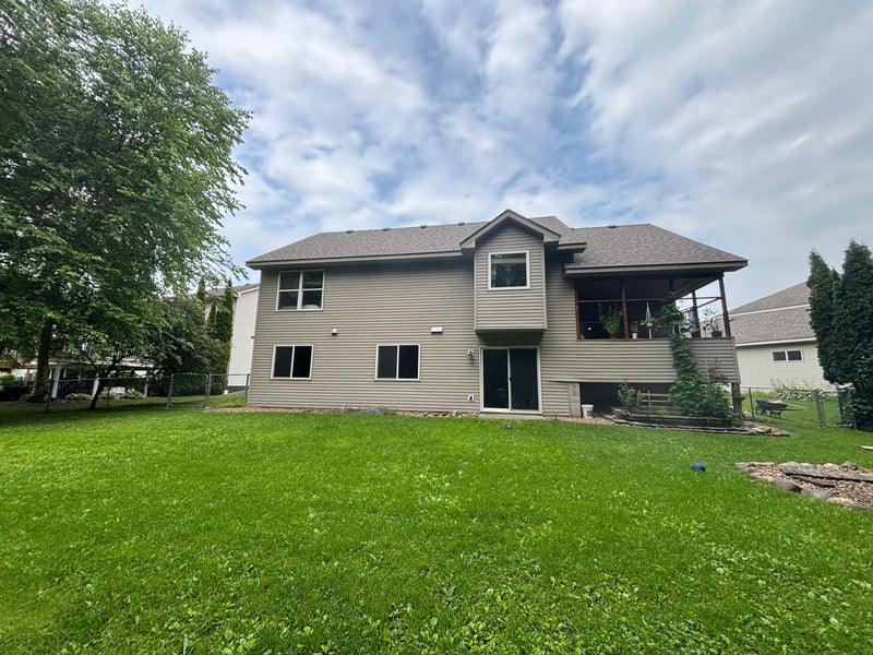 856 Bridle Creek Ln, Jordan, MN 55352
