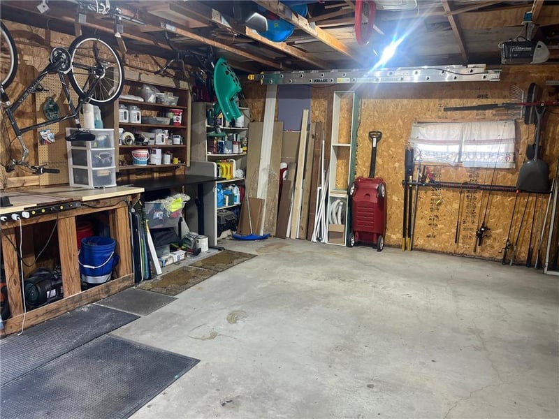 411 13th St SW, Willmar, MN 56201