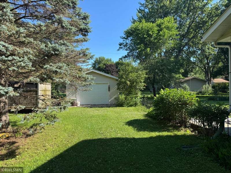 4211 Center St, Saint Cloud, MN 56303