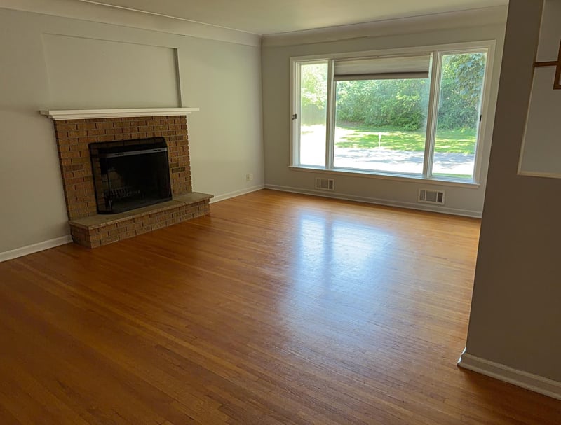 302 Herman Ter, Hopkins, MN 55343