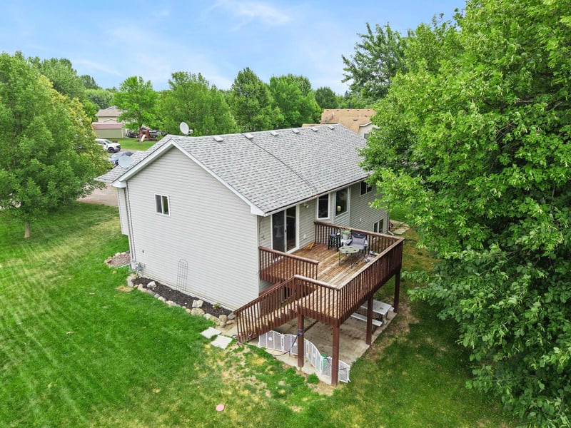 30510 Redding Ave, Shafer, MN 55074