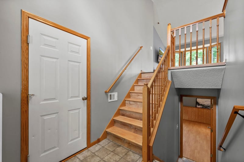 30510 Redding Ave, Shafer, MN 55074