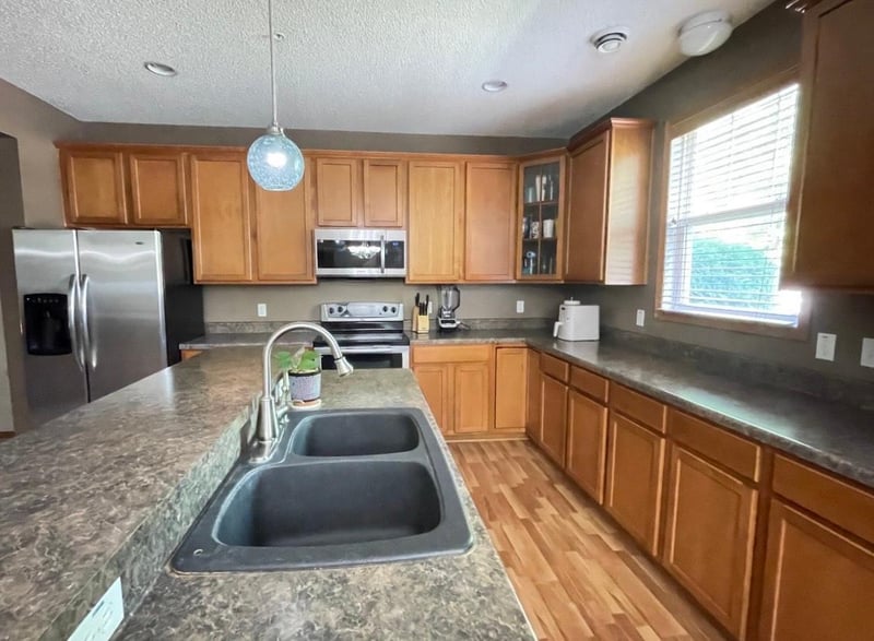 9605 Scott Cir N, Brooklyn Park, MN 55443