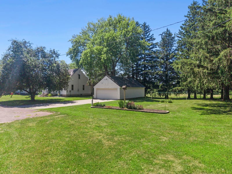 13465 619th Ave, Hutchinson, MN 55350
