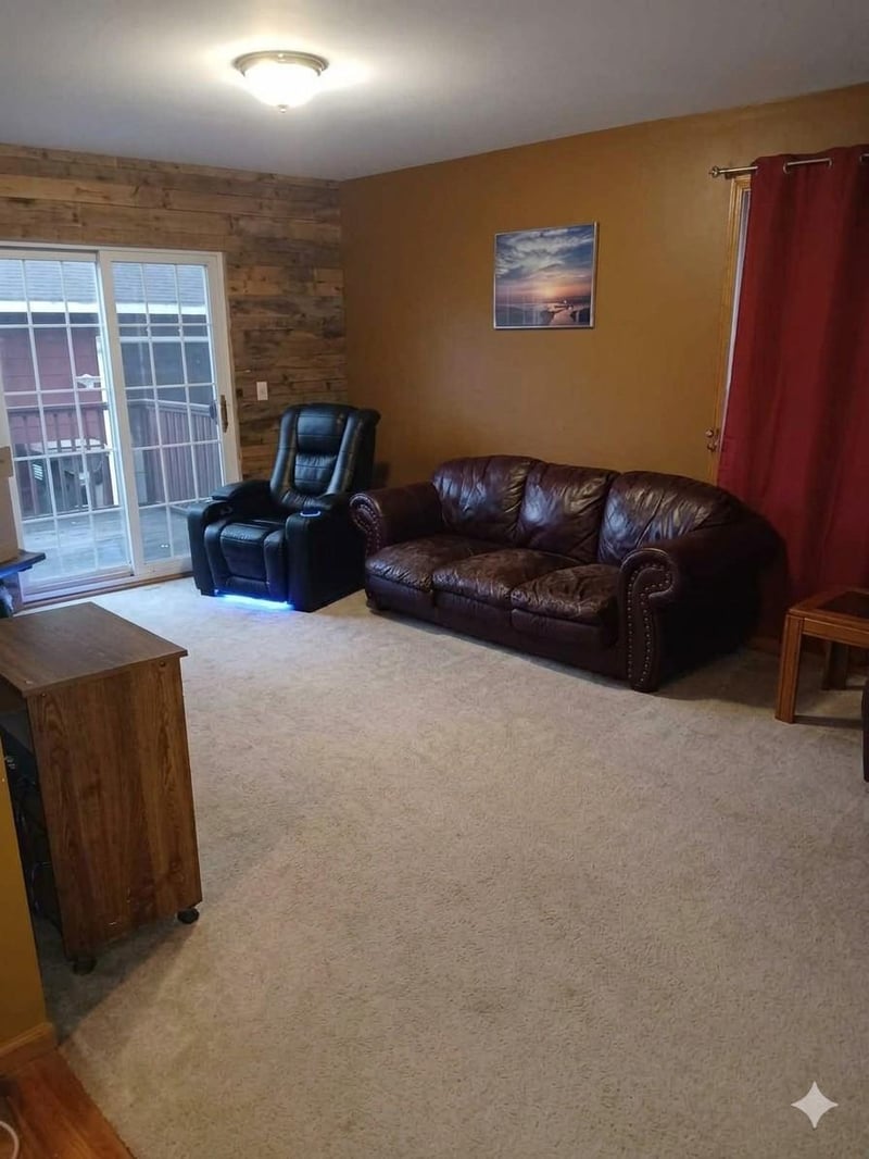 317 Main St E, Silver Lake, MN 55381