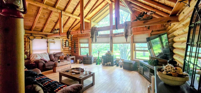 2846 Hawthorn Dr NW, Baudette, MN 56623