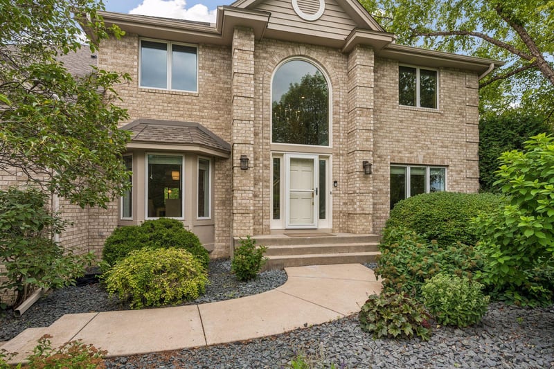 4130 Empire Ln N, Plymouth, MN 55446