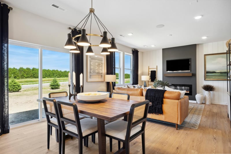 15180 Amber Fields Blvd, Rosemount, MN 55068