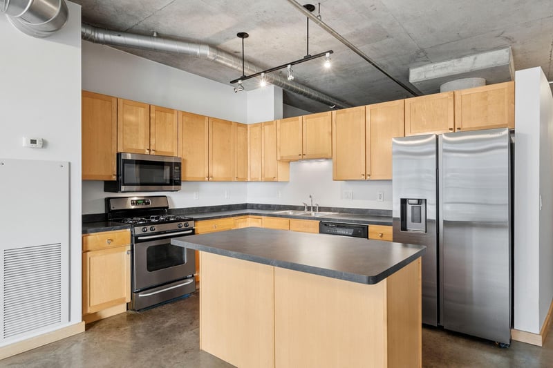 720 N 4th St #405, Minneapolis, MN 55401