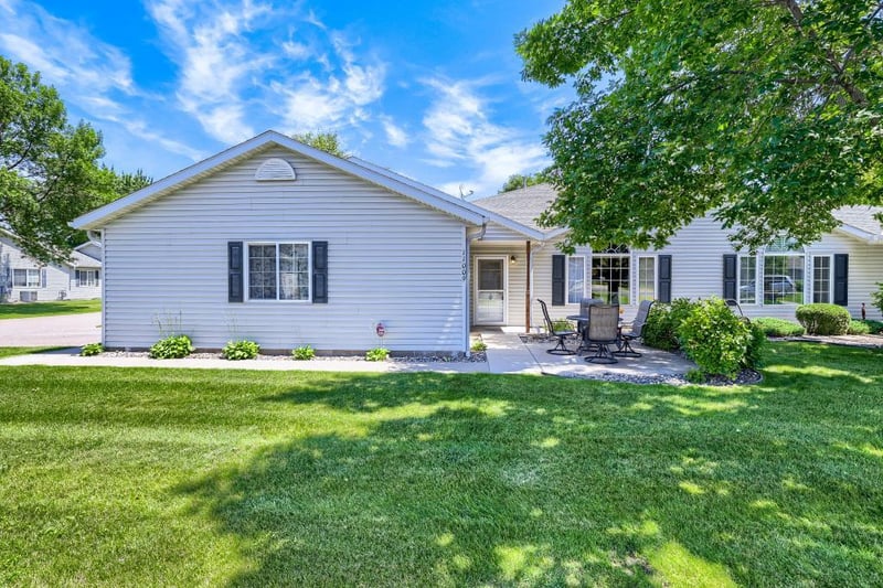 11009 57th St NE, Albertville, MN 55301