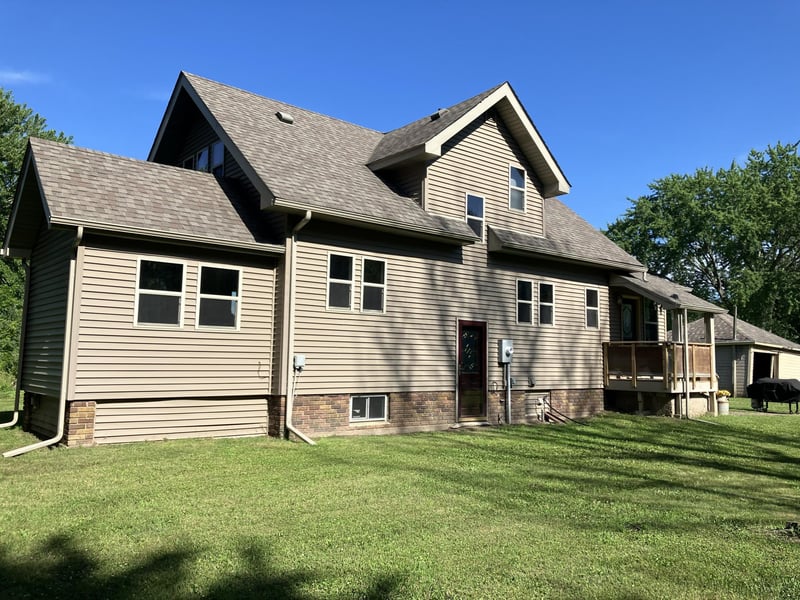 12705 347th St, Lindstrom, MN 55045