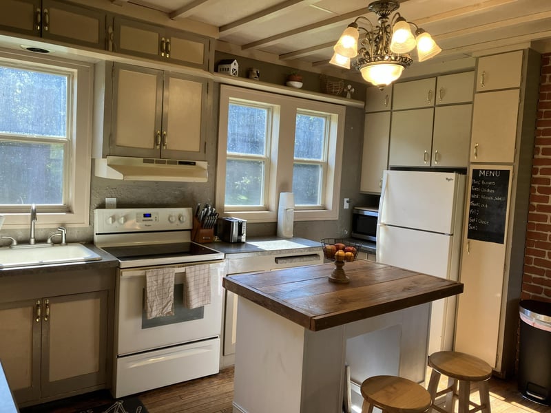 12705 347th St, Lindstrom, MN 55045