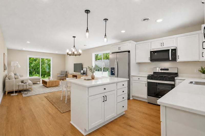 1275 Bellflower Ln NE, Owatonna, MN 55060