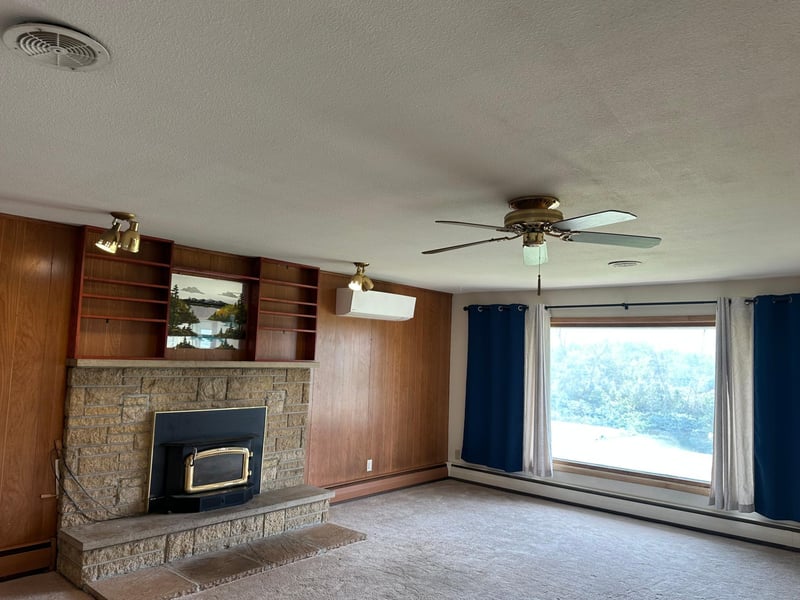 S1632 State Road 35, Alma, WI 54610
