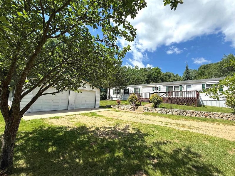 17949 253rd Ave, Nevis, MN 56467