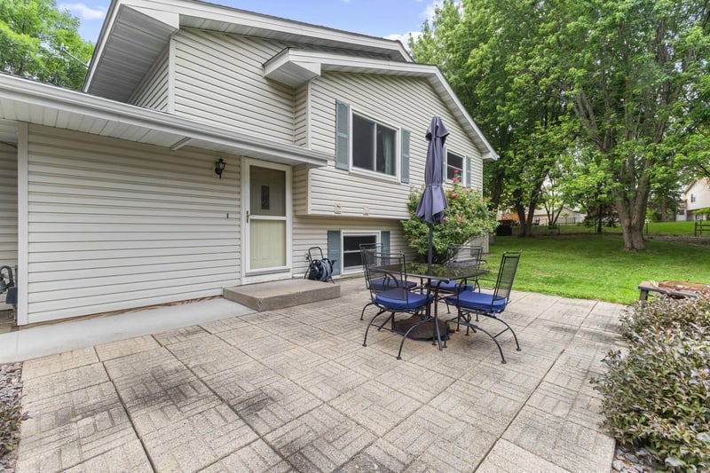 13612 86th Ave N, Maple Grove, MN 55369