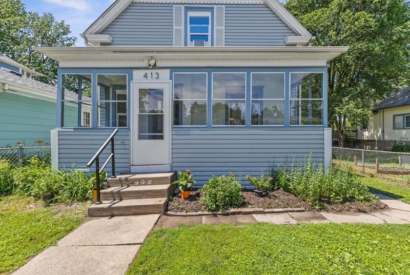 413 Knox Ave N, Minneapolis, MN 55405
