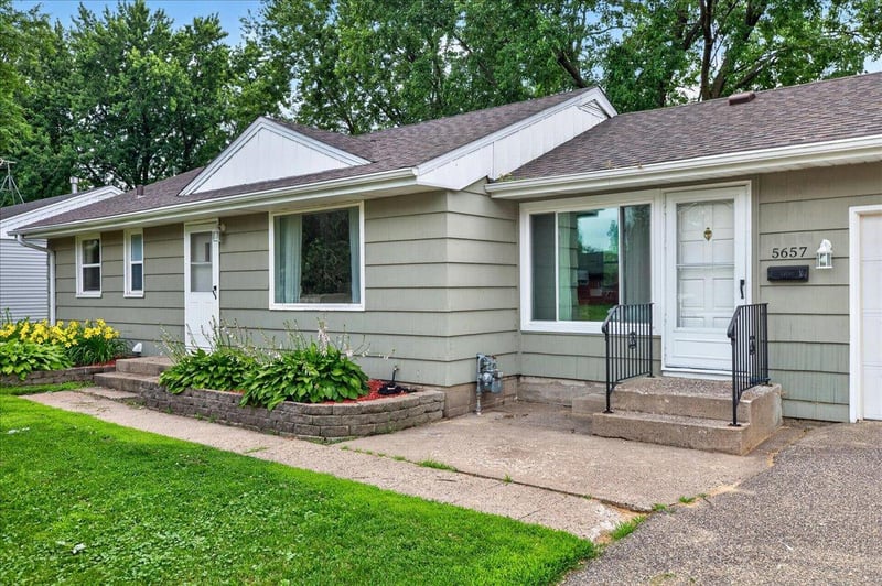5657 Nevada Ave N, Crystal, MN 55428